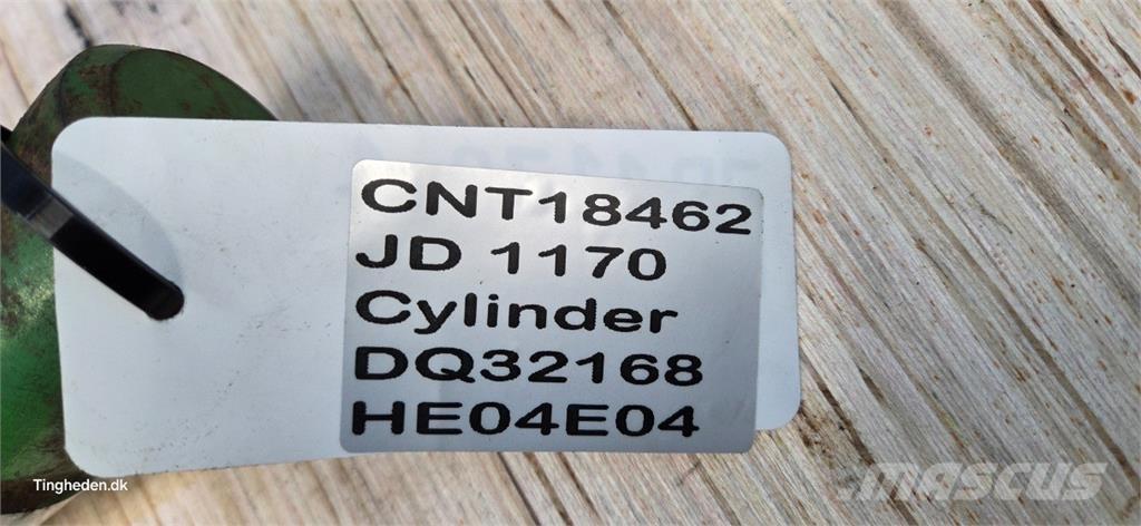 John Deere 1170 Хидравлични