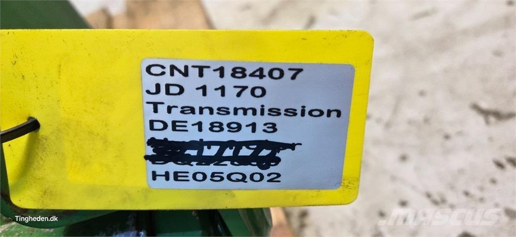 John Deere 1170 Предаване