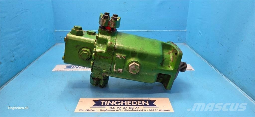 John Deere 1170 Хидравлични