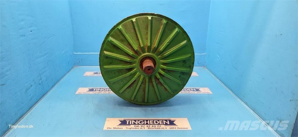 John Deere 1170 Предаване