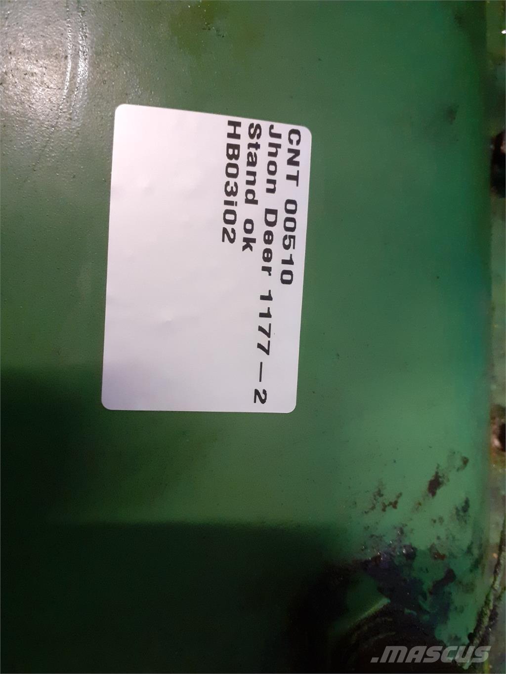 John Deere 1177 Предаване