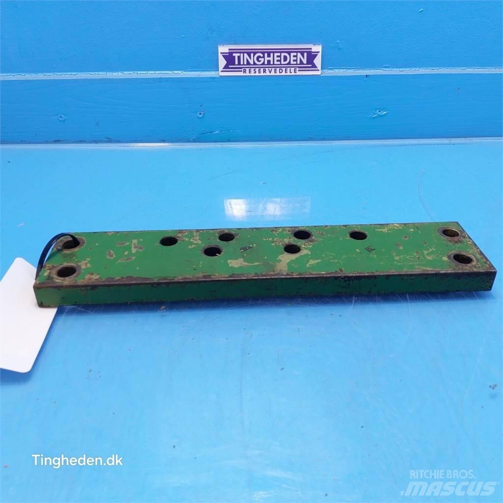 John Deere 1750 Други аксесоари за трактори