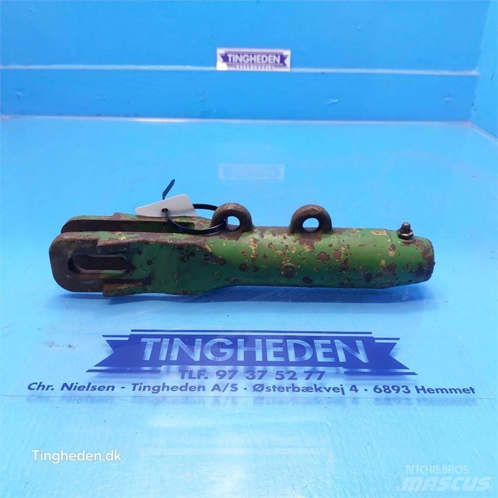 John Deere 2020 Други аксесоари за трактори