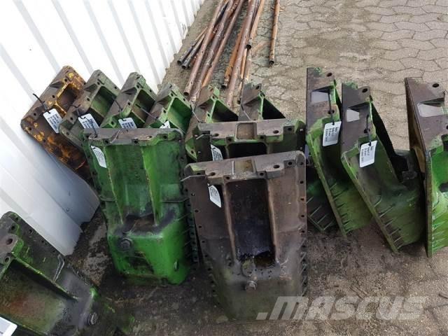 John Deere 2030 Двигатели