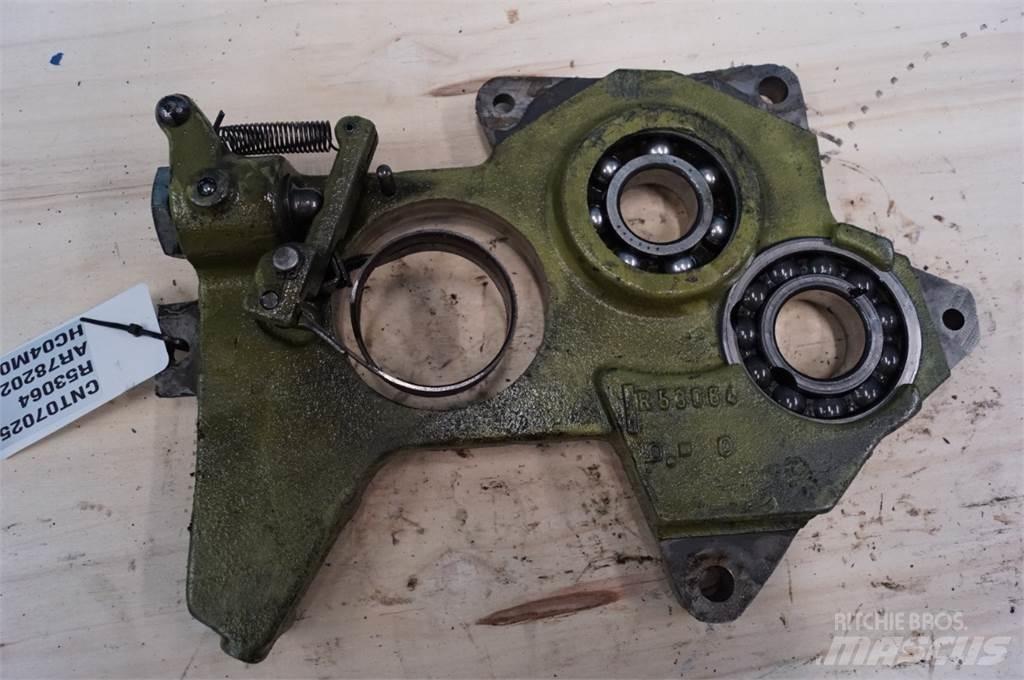 John Deere 2030 Предаване