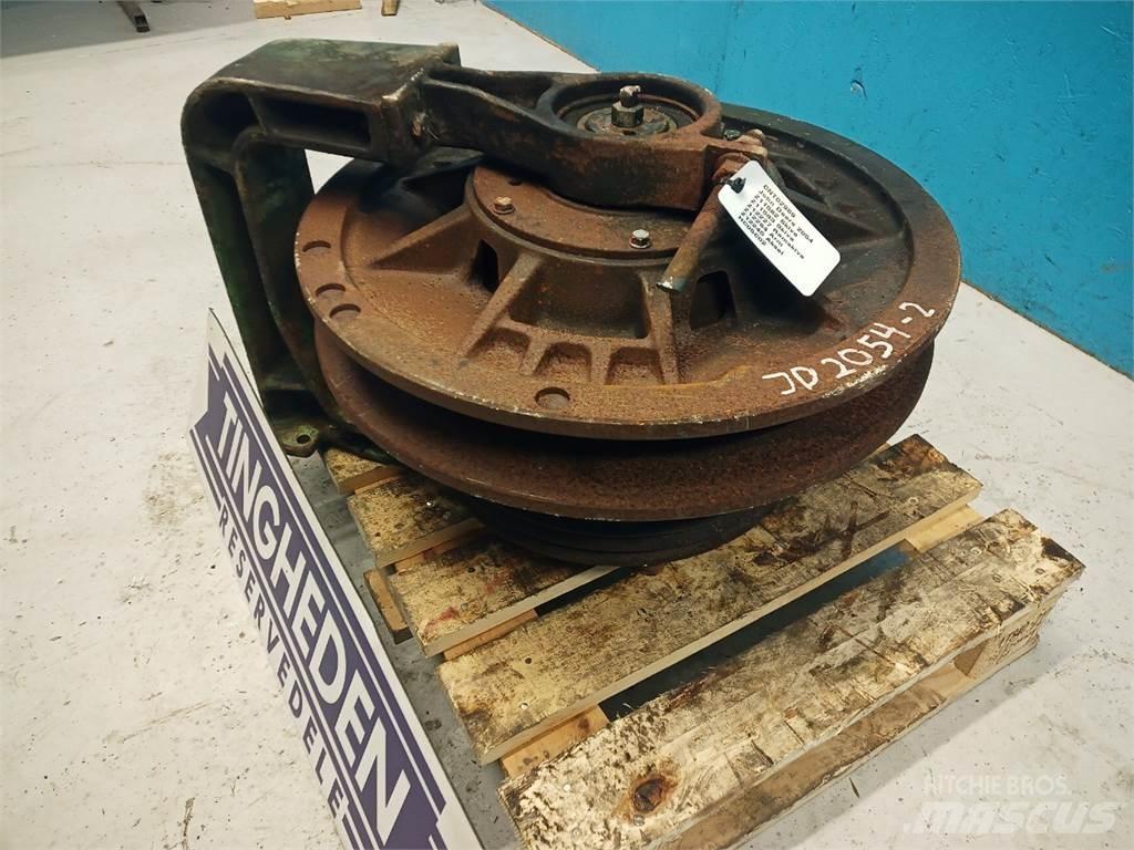 John Deere 2054 Селскостопанство - Други