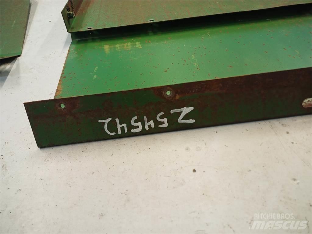 John Deere 2054 Разстилачки на пясък и сол