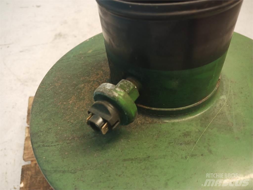John Deere 2054 Двигатели