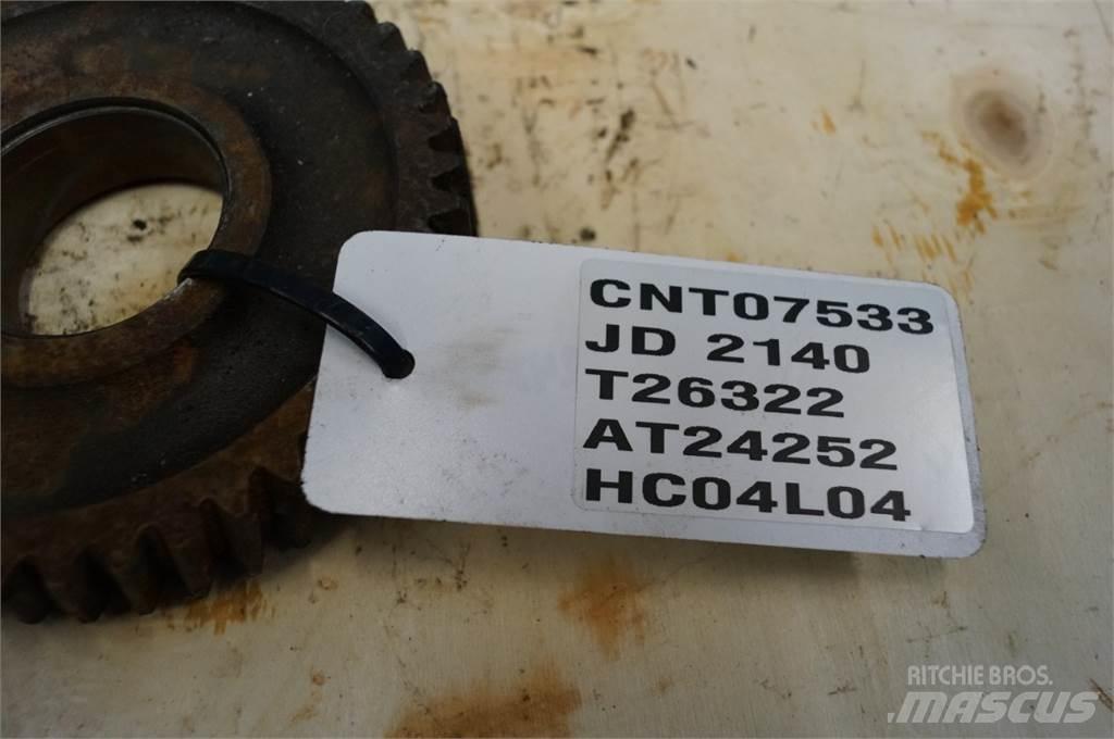 John Deere 2140 Предаване
