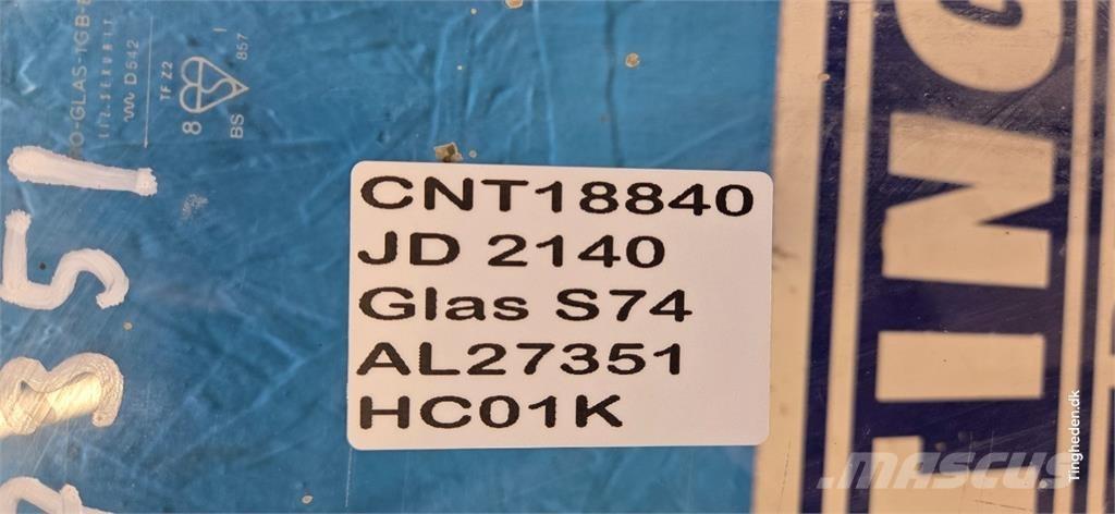 John Deere 2140 Кабина