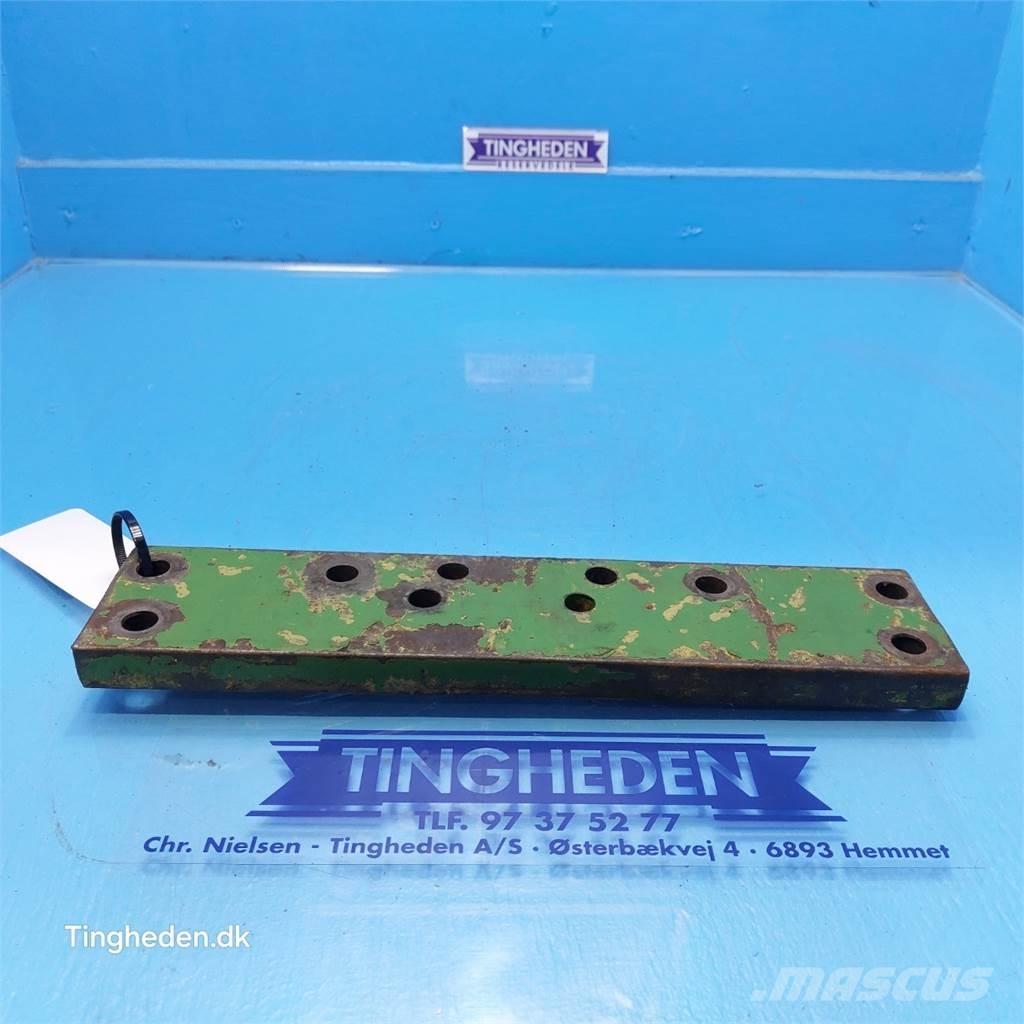 John Deere 2250 Други аксесоари за трактори