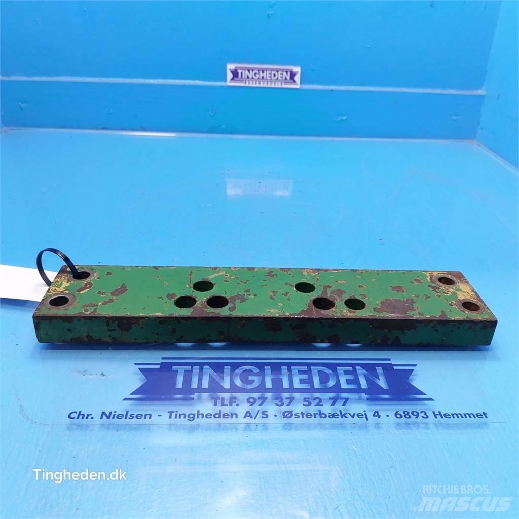 John Deere 2951 Други аксесоари за трактори