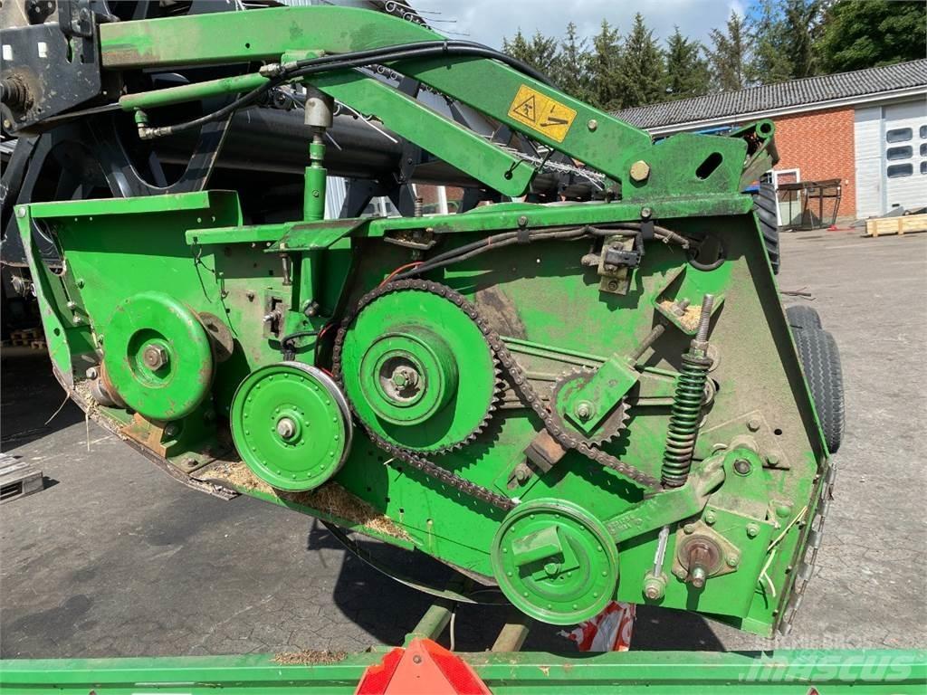 John Deere 30 Аксесоари  за комбайни
