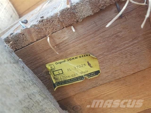 John Deere 3030 Предаване