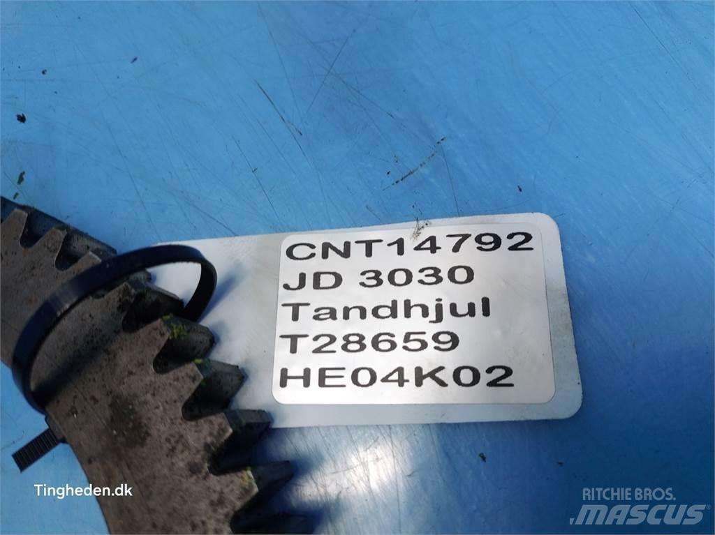 John Deere 3030 Предаване