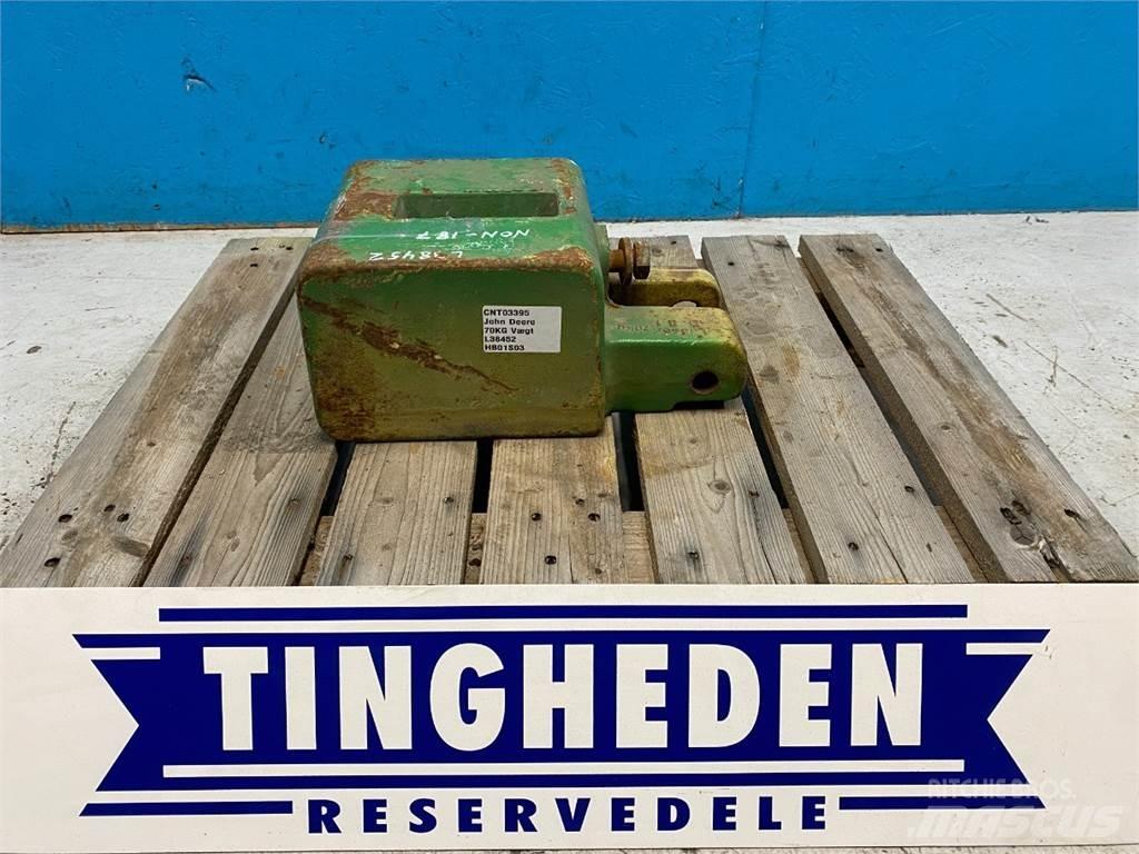 John Deere 3040 Предни тежести
