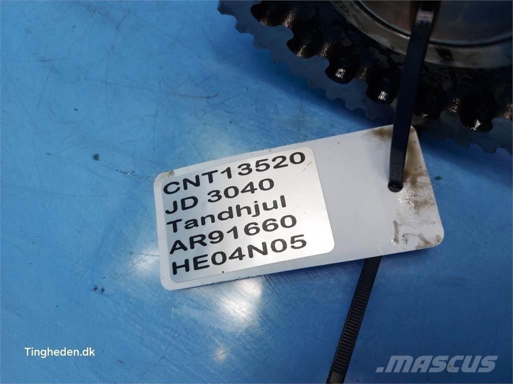 John Deere 3040 Предаване
