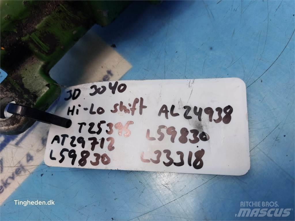 John Deere 3040 Предаване
