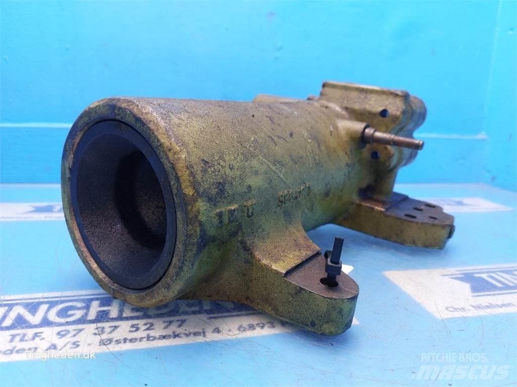 John Deere 3040 Хидравлични