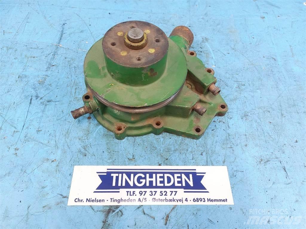 John Deere 3640 Двигатели