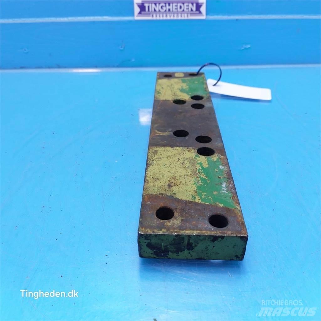 John Deere 3650 Други аксесоари за трактори
