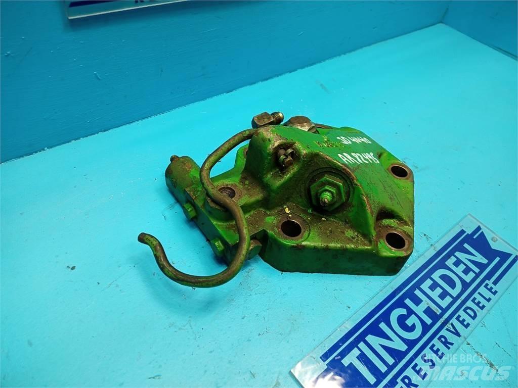 John Deere 4040 Хидравлични
