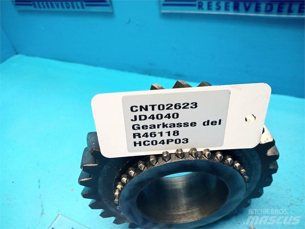John Deere 4040 Предаване