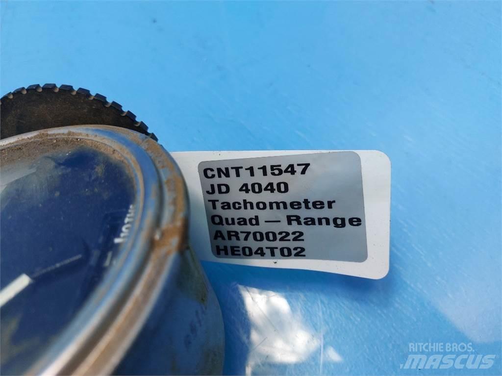 John Deere 4040 Електроники
