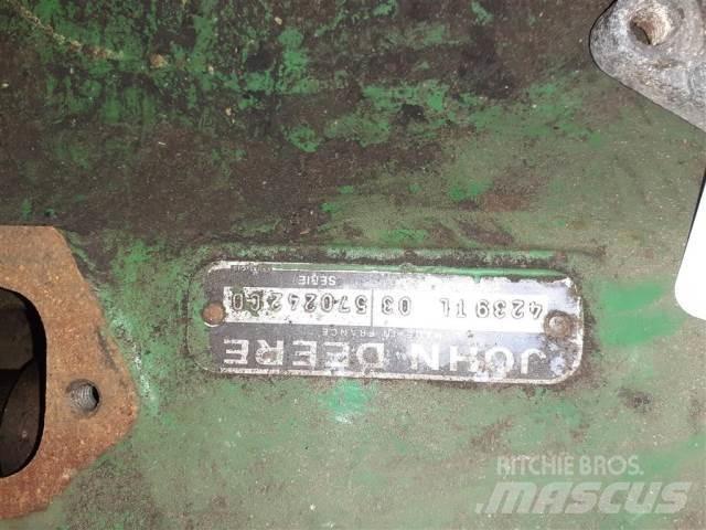 John Deere 4239 Двигатели