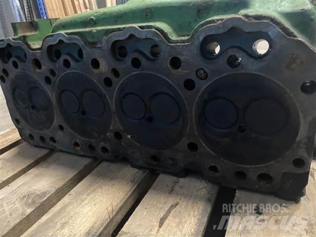 John Deere 4239 Двигатели