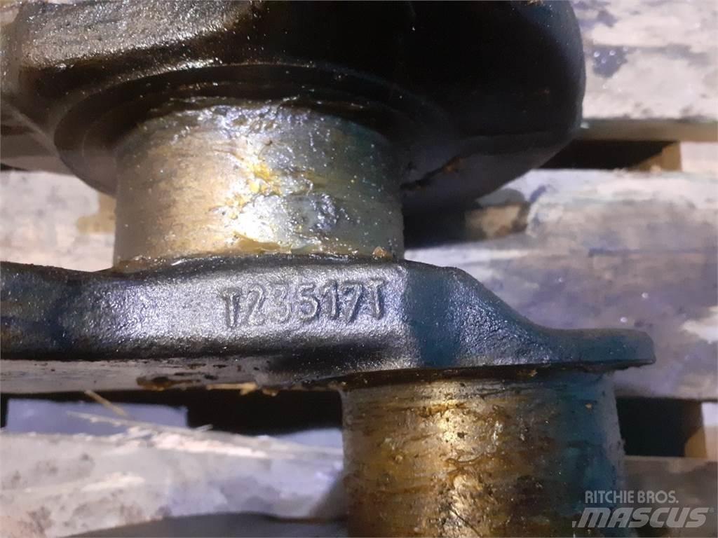 John Deere 4239 Двигатели