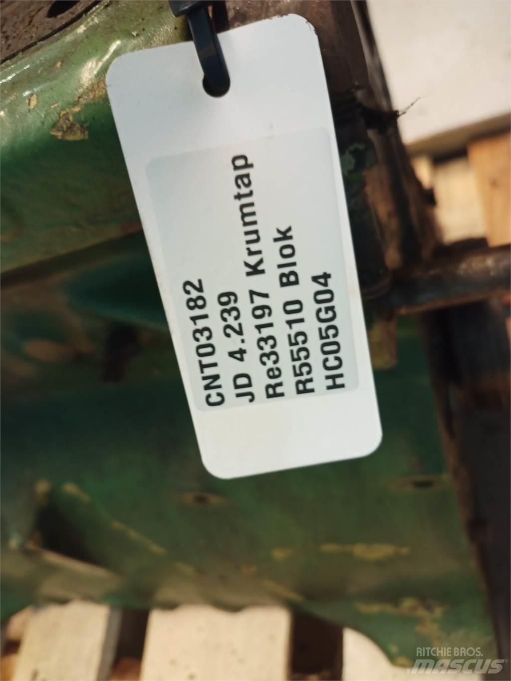 John Deere 4239 Двигатели