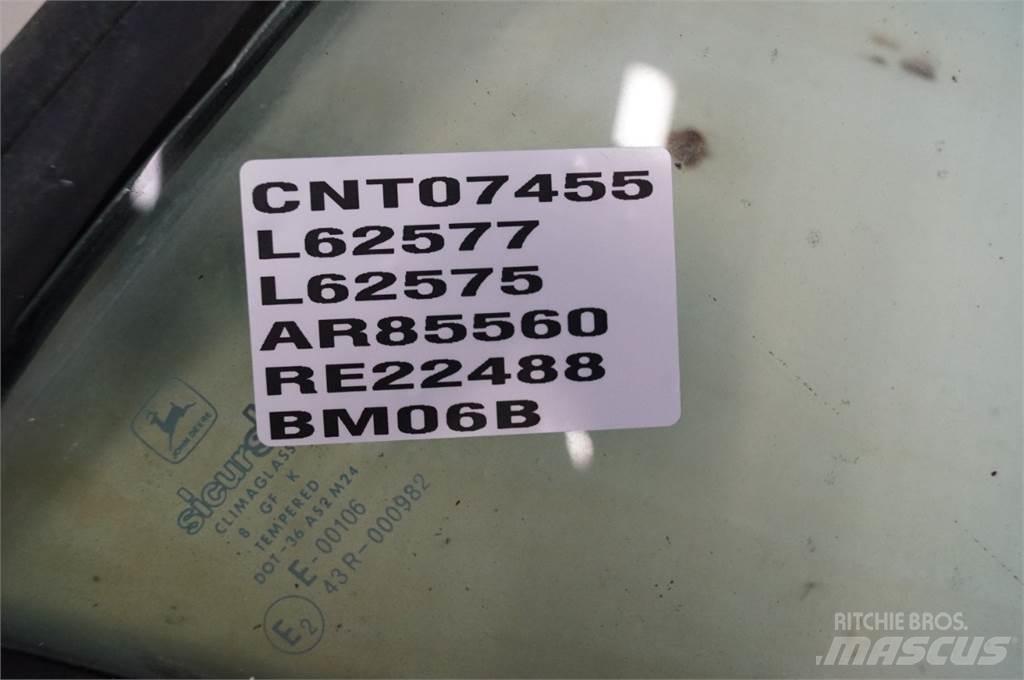 John Deere 4240 Кабина