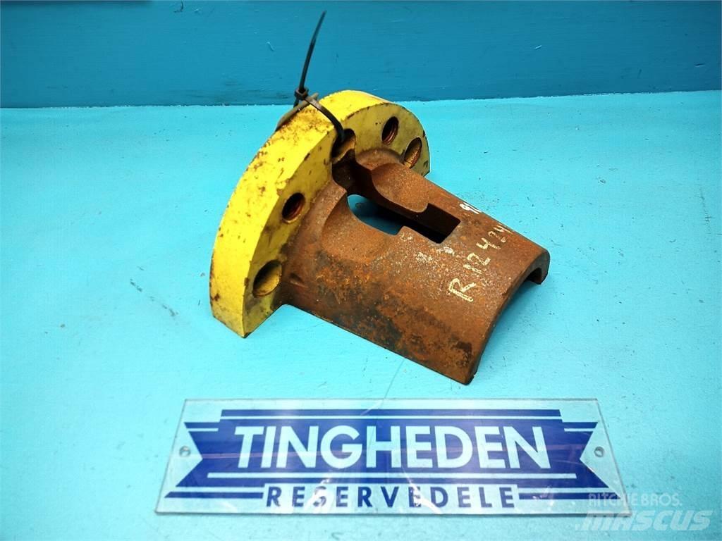 John Deere 4455 Други аксесоари за трактори