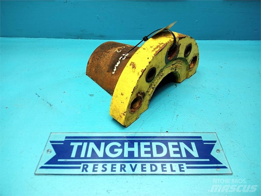 John Deere 4455 Други аксесоари за трактори