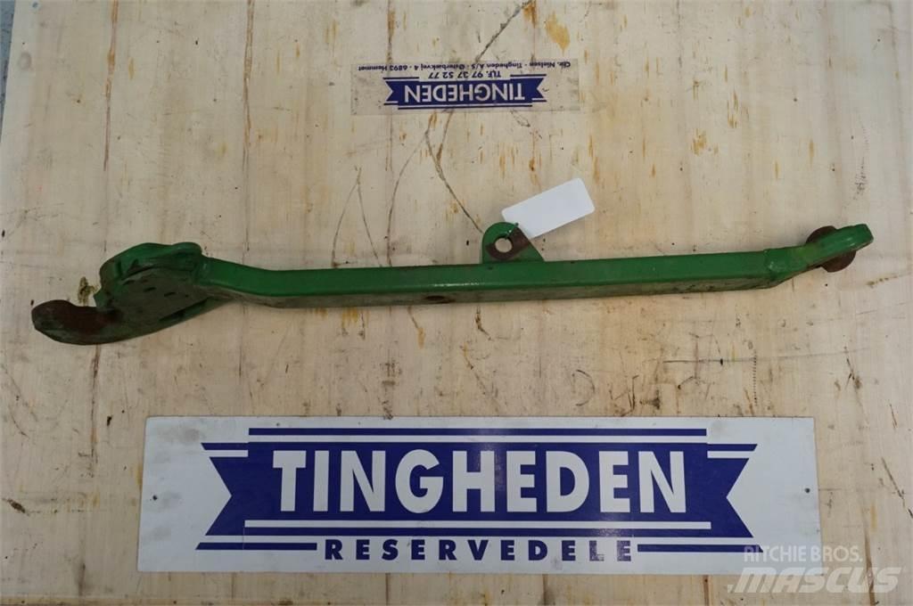 John Deere 5115R Други аксесоари за трактори