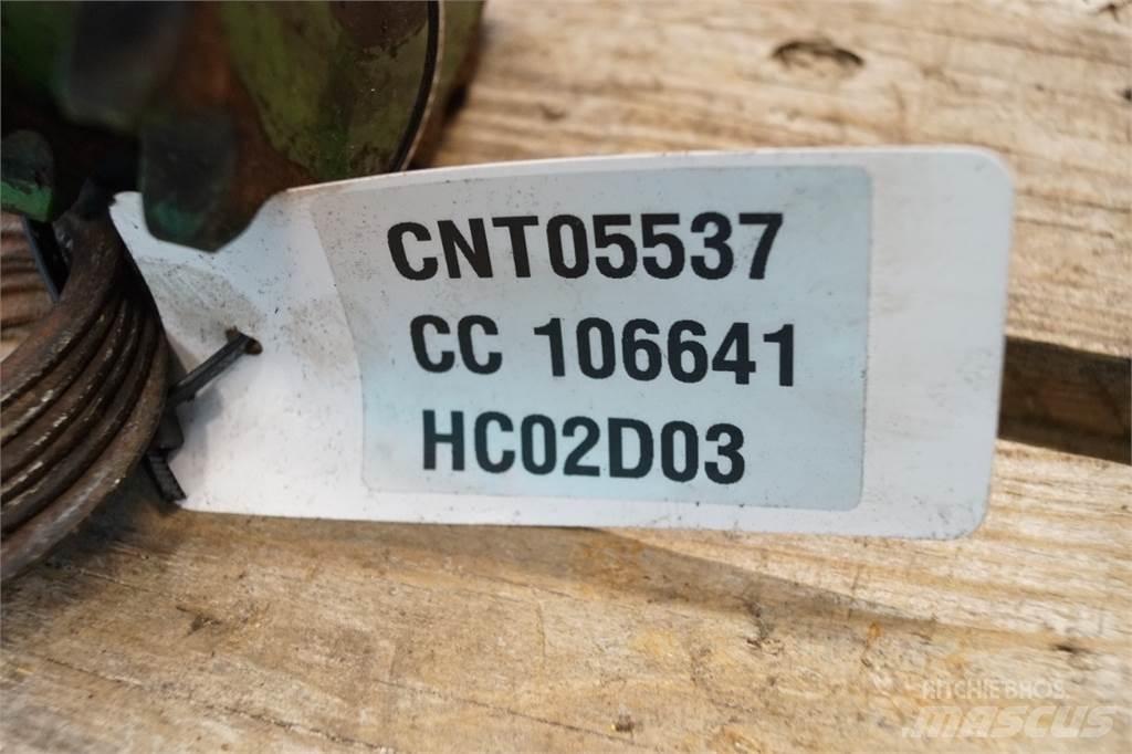 John Deere 592 Предаване