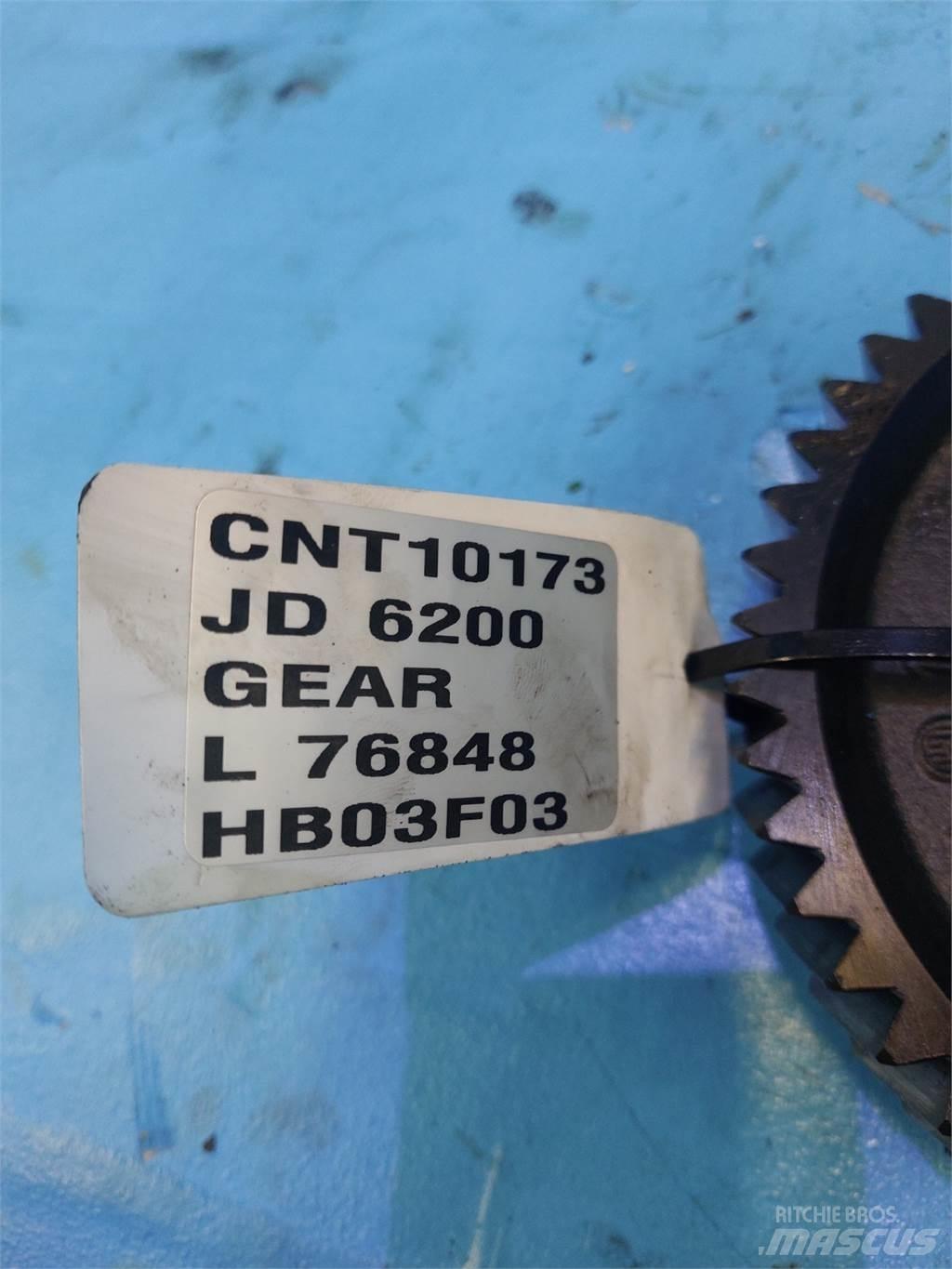 John Deere 6200 Предаване