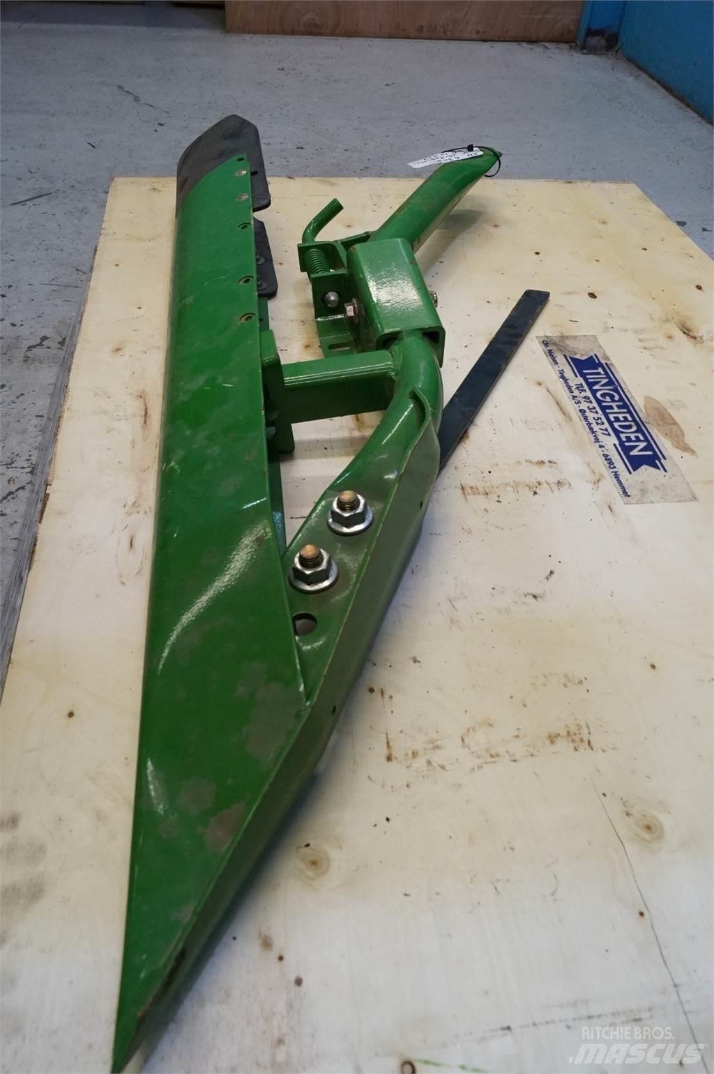 John Deere 630R Аксесоари  за комбайни