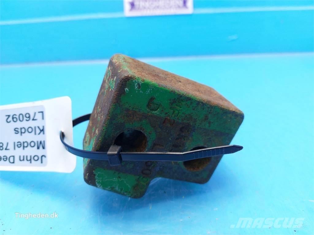 John Deere 7800 Други аксесоари за трактори