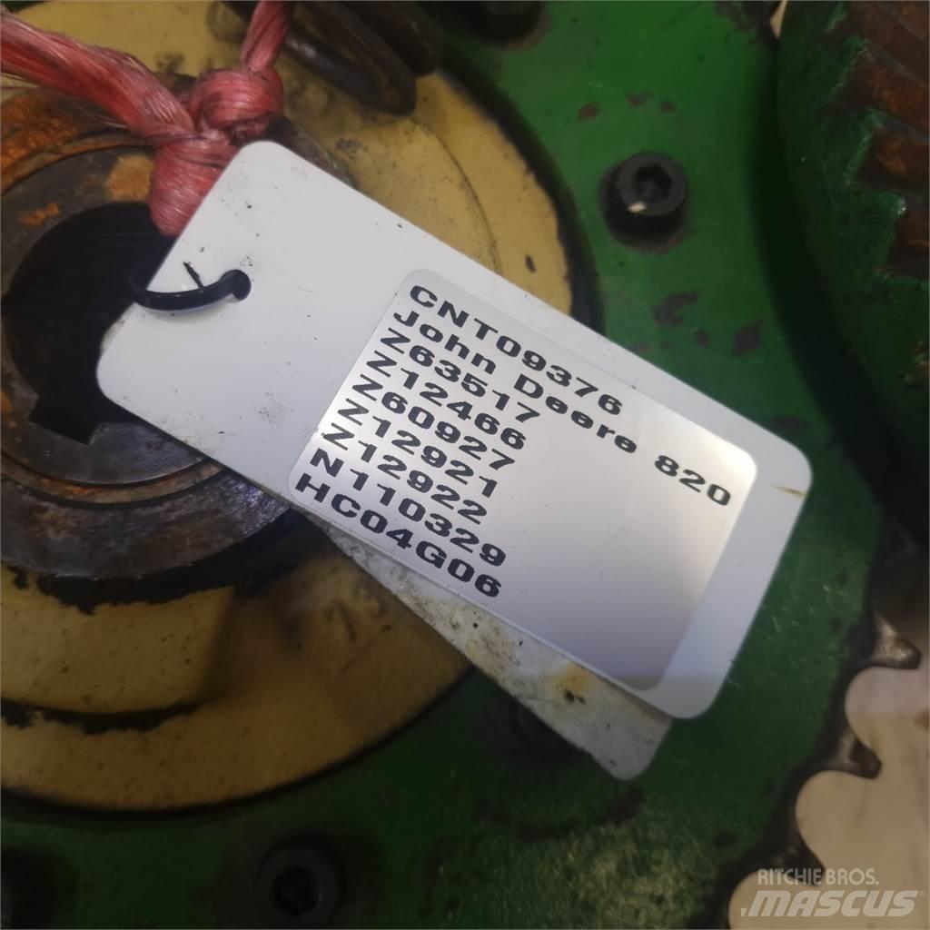 John Deere 820 Аксесоари  за комбайни
