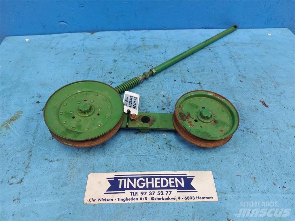John Deere 820 Аксесоари  за комбайни