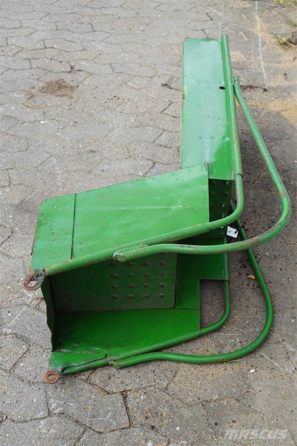 John Deere 952 Кабина