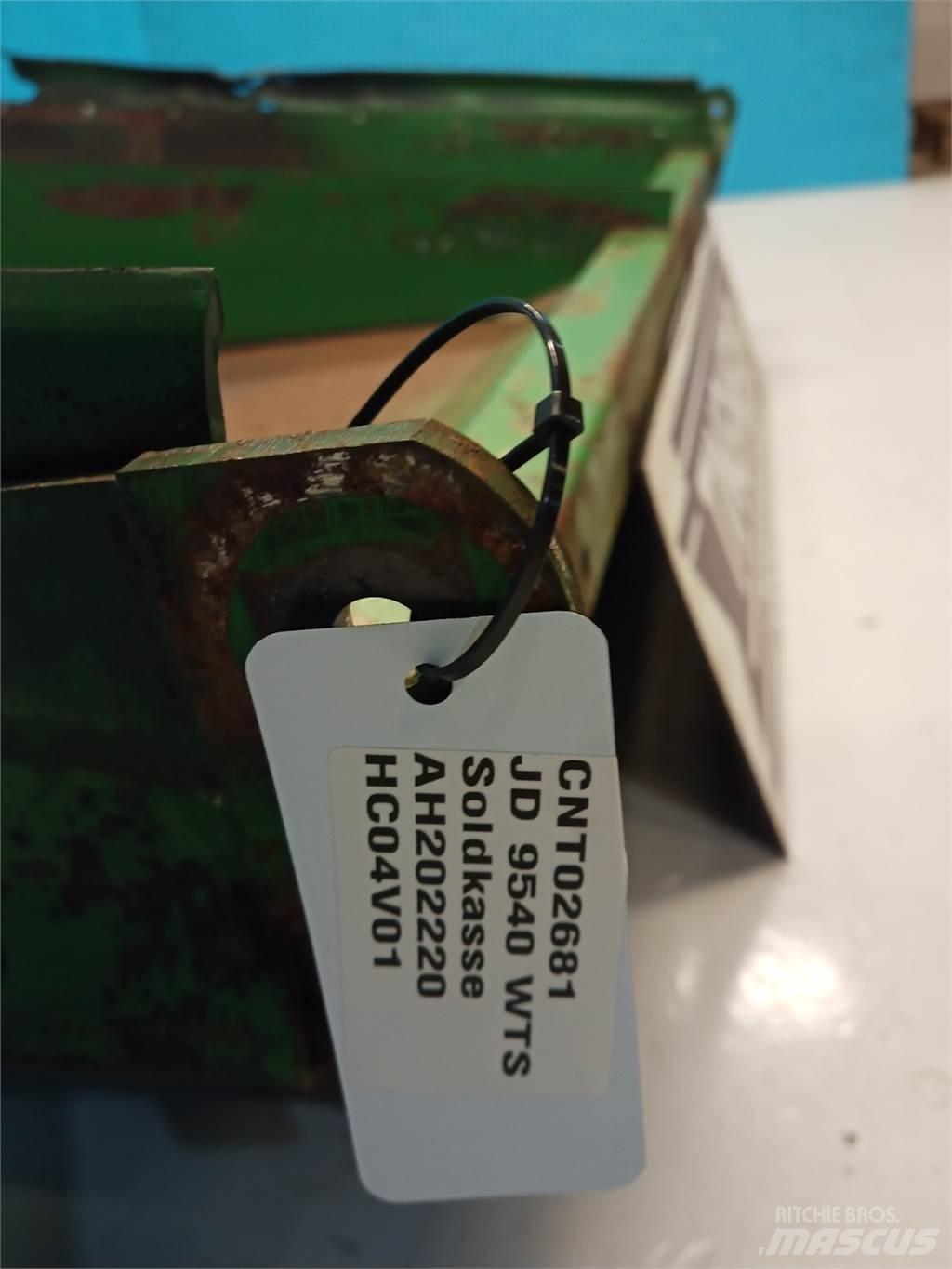 John Deere 9540 Разстилачки на пясък и сол
