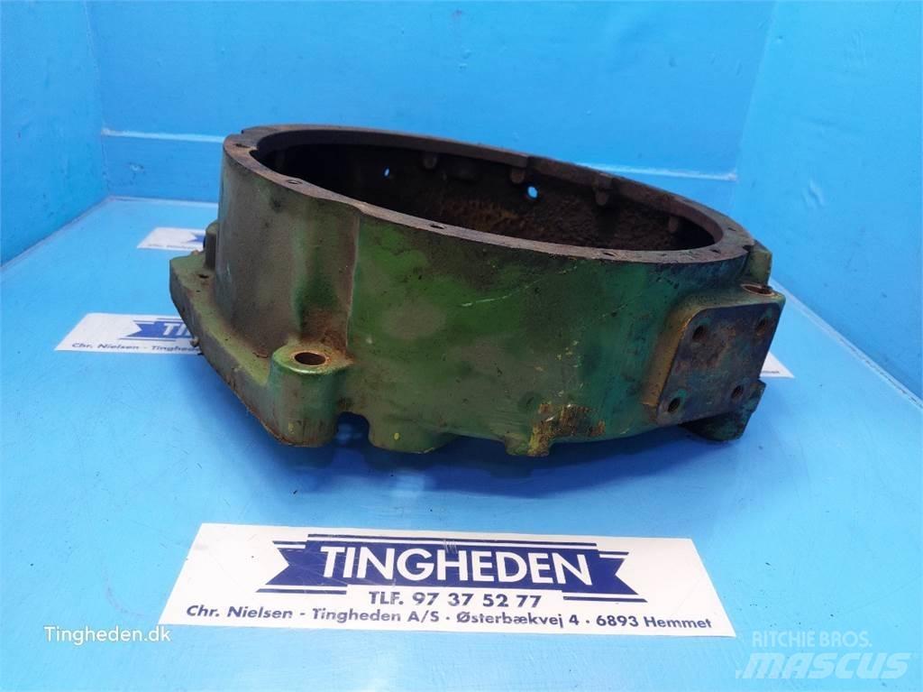 John Deere 955 Двигатели