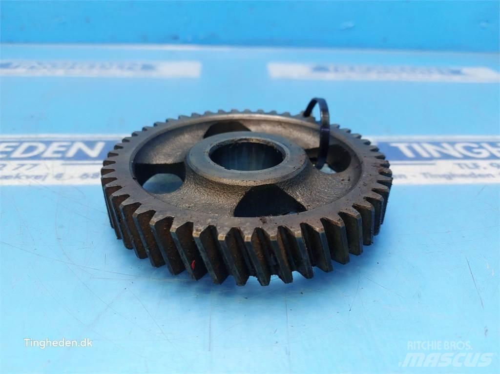 John Deere 955 Двигатели