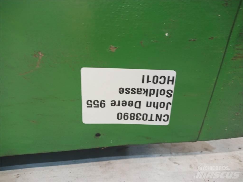 John Deere 965 Разстилачки на пясък и сол