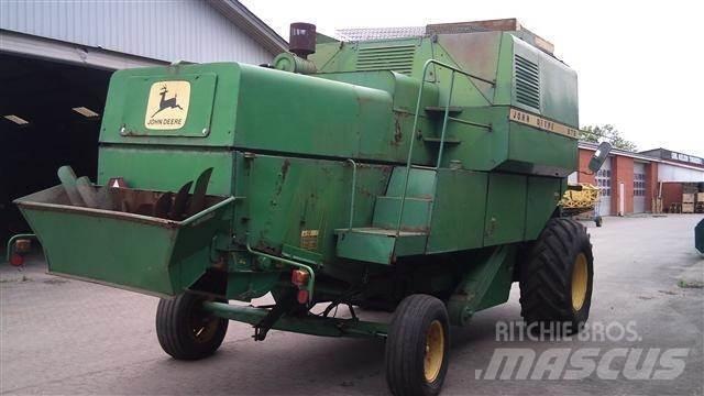 John Deere 975 Комбайни
