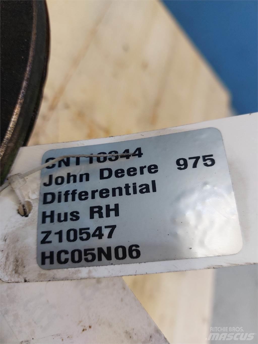 John Deere 975 Предаване