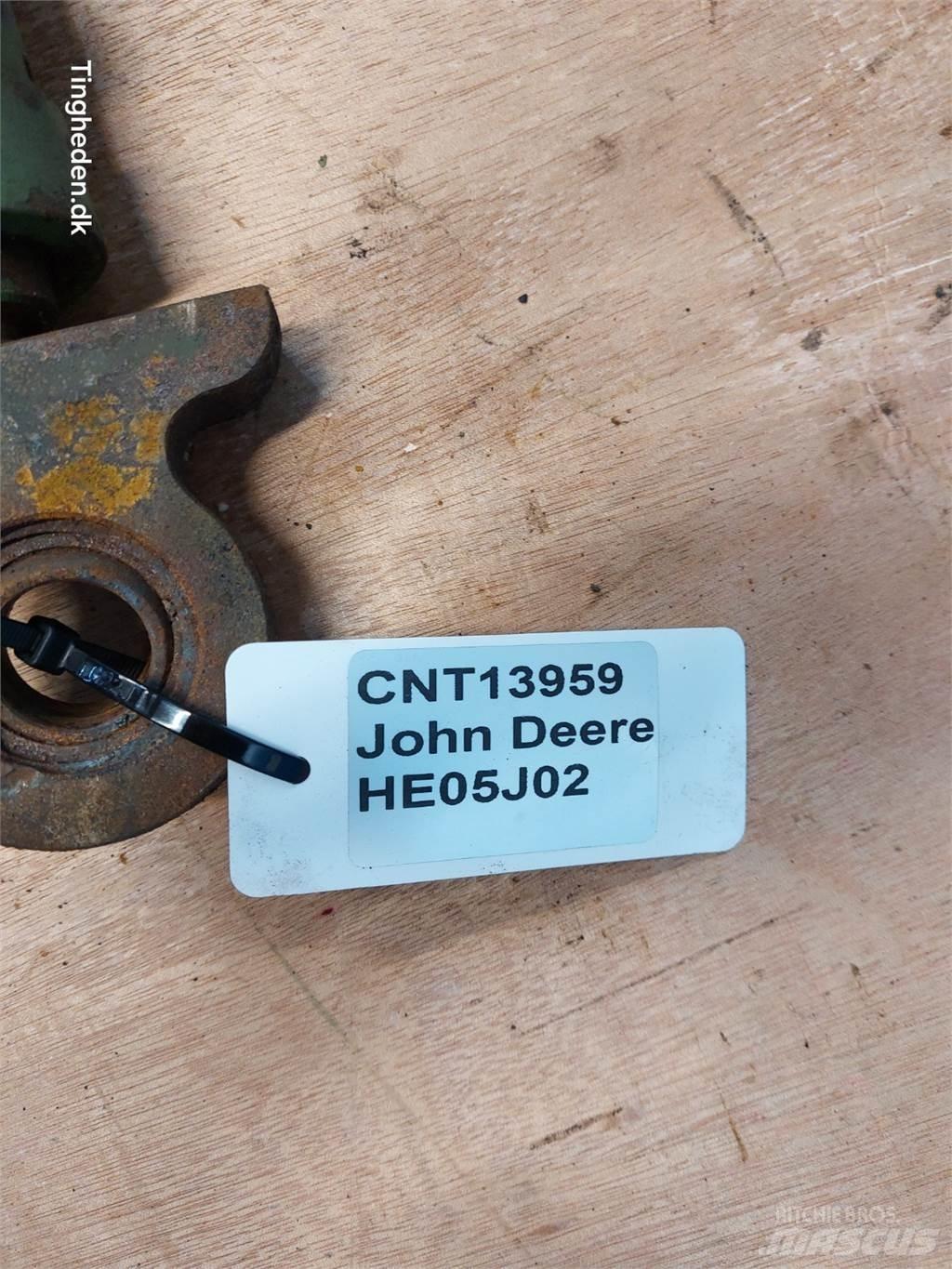 John Deere 975 Хидравлични